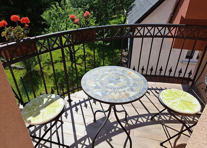 Remata 879 Handlová